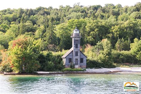 Pictured Rocks Boat Tours