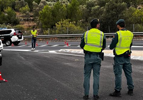 Atropell Al Conductor De Un Cami N Caus Ndole La Muerte Y Abandon El