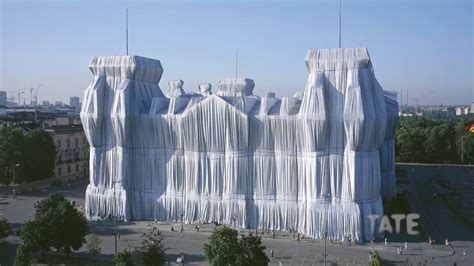 Christo And Jeanne Claude Wrap Up The Reichstag Art Explora Academy