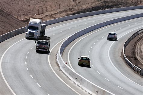 Labores de rehabilitación de pavimentos en Ruta 16 Rutas del