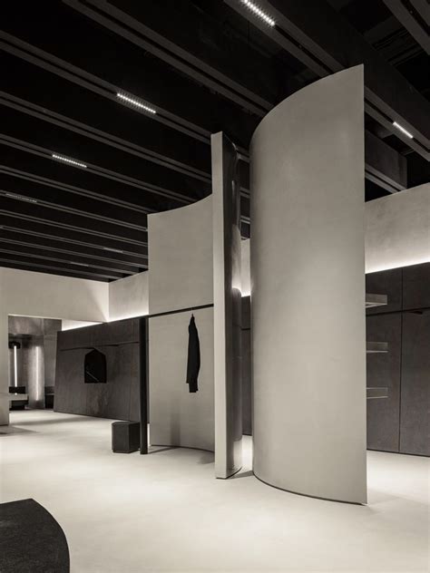 Wgnb Creates Minimal Monochrome Svrn Store In Chicago Minimalism