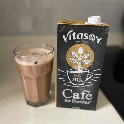 Vitasoy Cafe Soy Milk For Baristas Reviews Abillion