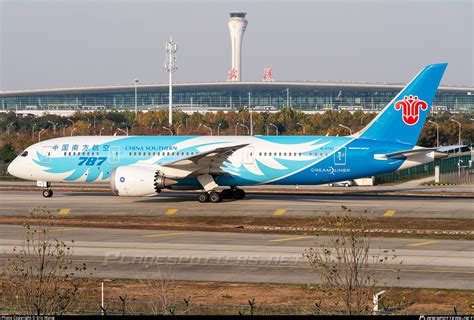 B 2733 China Southern Airlines Boeing 787 8 Dreamliner Photo By Eric