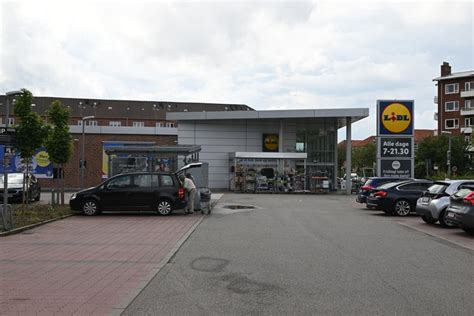 Klistret Snavs Rådden Lugt Og Fluer Sur Smiley Til Lidl Butik