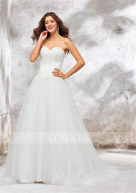 Ball Gown Princess Sweetheart Court Train Tulle Wedding Dress With