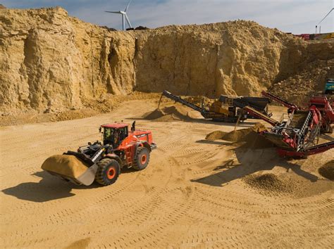 quarrying hall construction