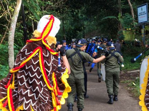 Gerak Jalan Acara Puncak Dan Penutupan Gebyar Lldikti Wilayah Iv Stie