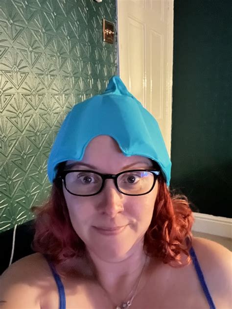 New cold cap inspired by a post in this sun! : r/migraine