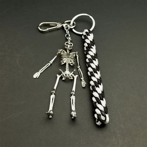 Paracord Skeleton Key Chain Paracord Warrior