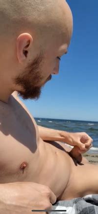 Photo Naked Men On The Beach Page Lpsg