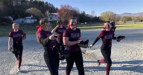 Phantoms Open Softball Season In Style Sports