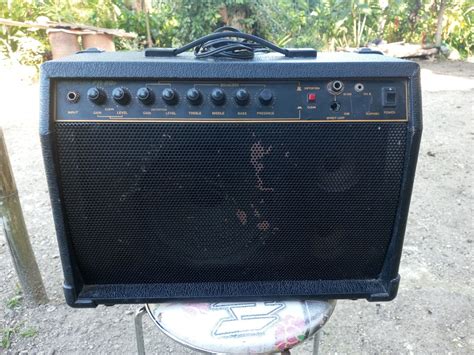 Fernandes Guitar Amplifier 40watts Audio Soundbars Speakers