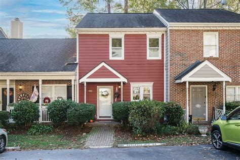 105 Strass Ct Cary Nc 27511 Mls 2540292 Redfin