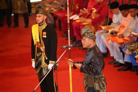 Amirudin Sworn In As Selangor MB For Second Term Selangor Journal