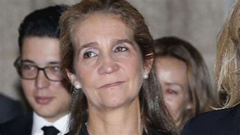 La Infanta Elena atraviesa su peor momento qué pasa con la Infanta