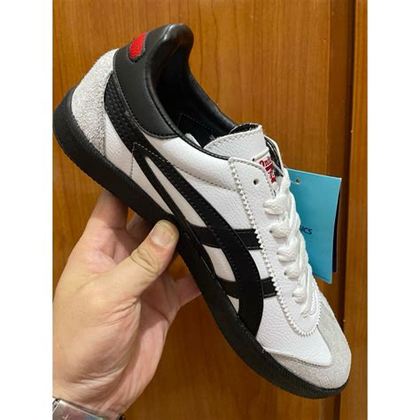 jual asics shopee indonesia