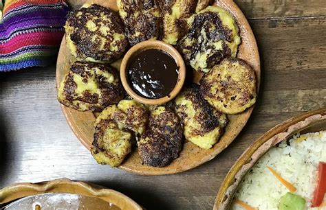 50 Traditional Guatemalan Foods Everyone Needs to Try