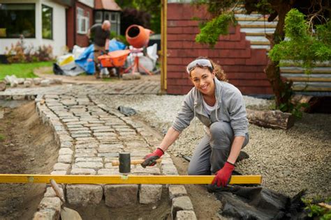 Les étapes pour rénover son jardin Renov Immo