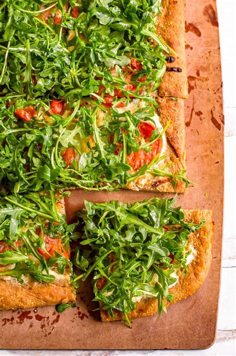 Tomato Arugula Pizza The Natural Nurturer