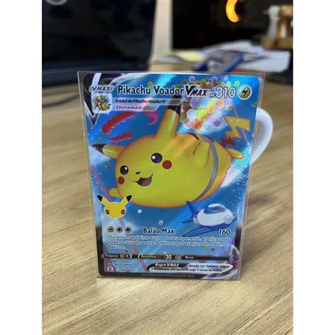 Carta Pokemon Pikachu Voador VMax Shopee Brasil