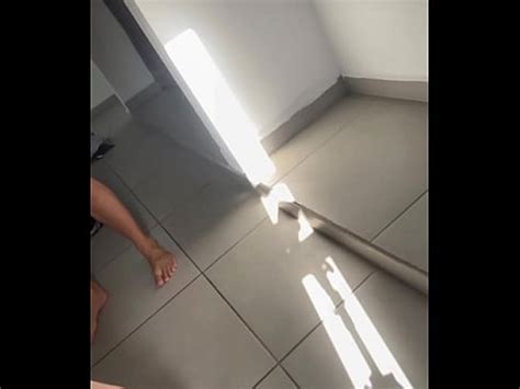 William Seed m a baisé sous la douche Partie I XVIDEOS
