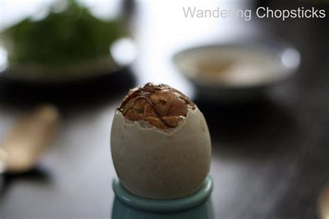 Wandering Chopsticks Vietnamese Food Recipes And More How To Eat Hot Vit Lon Vietnamese