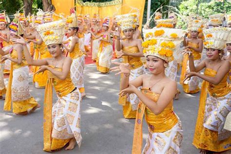 Tarian Bali Paling Sering Dipentaskan Saat Upacara Dan Untuk Turis