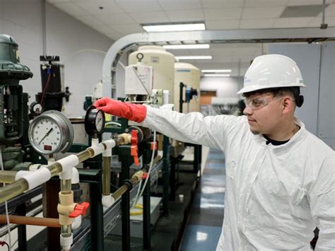 CFCC celebrates 20 years of excellence in nuclear technology education