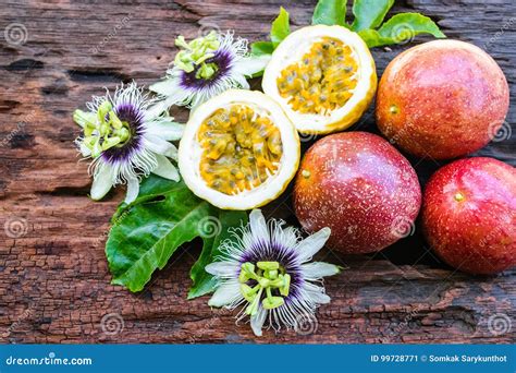 Red Passion Fruit Stock Image Image Of Fresh Juicy 99728771