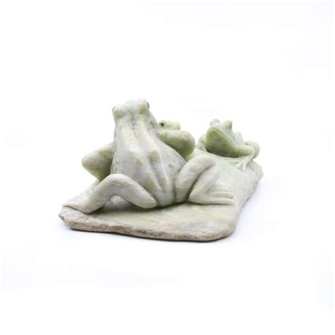 Froschgruppe Nephrit Jade Swiss Stones