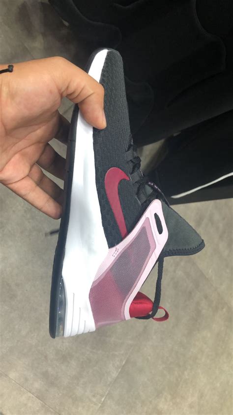 Pin by Aandresrivass on Quick Saves | Adidas sneakers, Sneakers nike ...