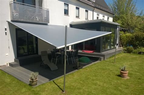 Shade Sail - Retractable Free Standing Awnings | Retractableawnings.com