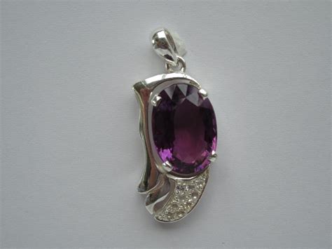 Amethyst Pendant – Paradise Gems