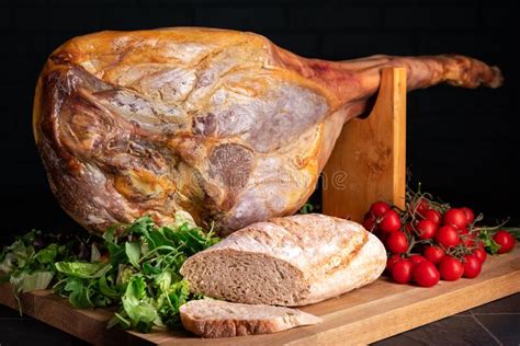 Hamon De Serrano E Hamon Do Iberico Foto De Stock Imagem De Carne