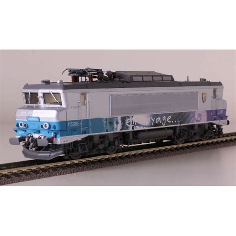 Miniature LOCOMOTIVE ELECTRIQUE BB 15065 LIVREE EN VOYAGE SNCF