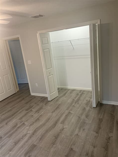1767 Eastbrook Rd New Castle Pa 16101 Townhome Rentals In New