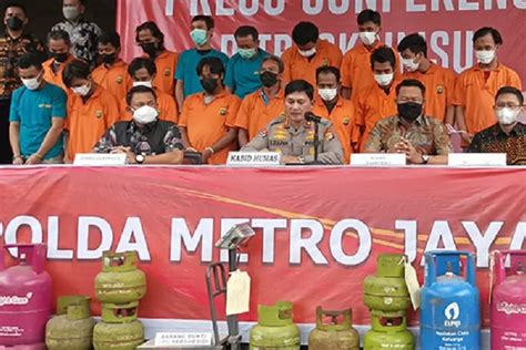 Polisi Ungkap Sindikat Pelaku Pengoplosan Tabung Gas Elpiji Kg Di