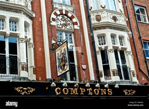 Comptons Pub Gay Pub Old Compton Street Situated In The Heart Of
