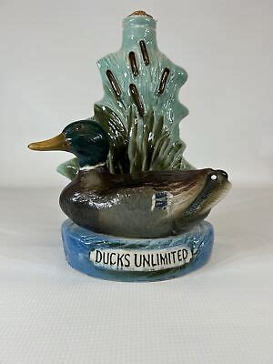 Jim Beam Ducks Unlimited Vintage Collectible Bourbon Whiskey Decanter