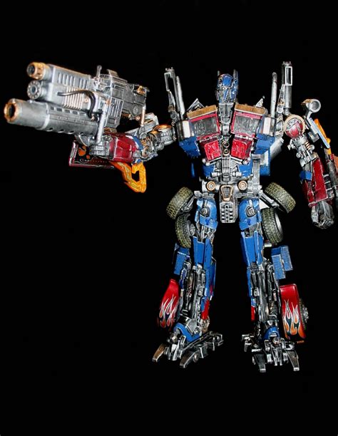 Minor Repaint Leader Optimus Prime With Custom Weapon TFW2005