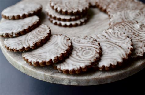 Embossed Spice Cookies With Butter Rum Glaze — Butteryum — A Tasty Little Food Blog