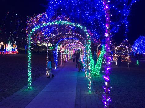 Lewiston Idaho Christmas Dinner 2024 - Deena Eveleen