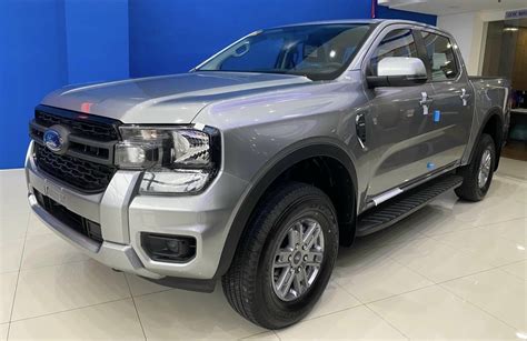 Ford Ranger Xls L X At Ford B C Giang