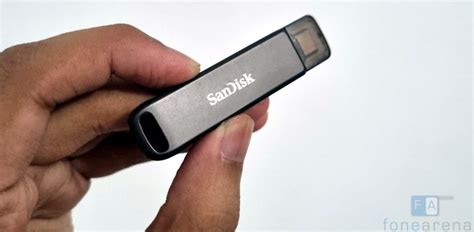 SanDisk IXpand Flash Drive Luxe Review