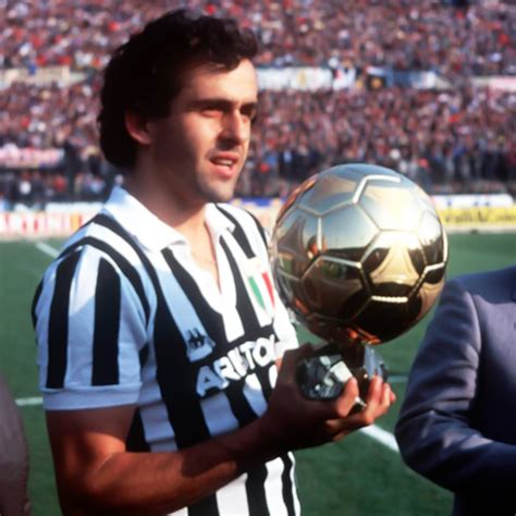 Une légende du ballon rond, Michel Platini 😎 | Michel platini, Juventus ...