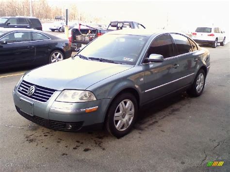 2003 Blue Silver Metallic Volkswagen Passat W8 4Motion Sedan 26672991