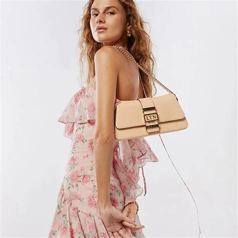 Túi Đeo Vai Nữ Lyn Pepper M Shoulder Bags Orange LL FBF Màu Cam Nude Vua Hàng Hiệu
