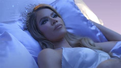 Khloé Kardashian Stars In Lemme Sleep Gummies Campaign With Kourtney