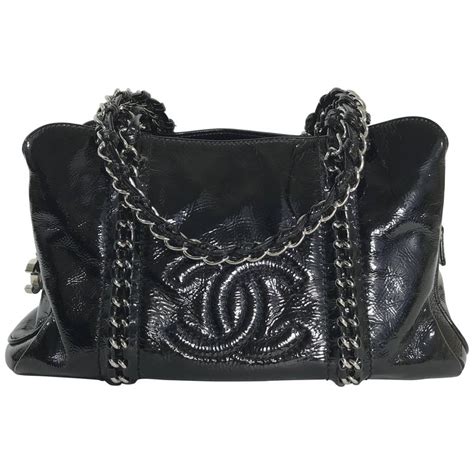 Chanel Black Patent Leather Shoulder Bag At 1stdibs