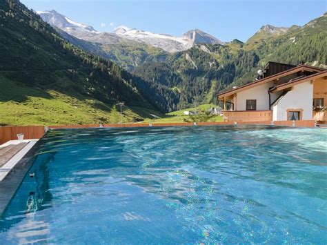 Hotel Klausnerhof Hintertuxn Skiferie Aktiv Ferie I Strig Hotel